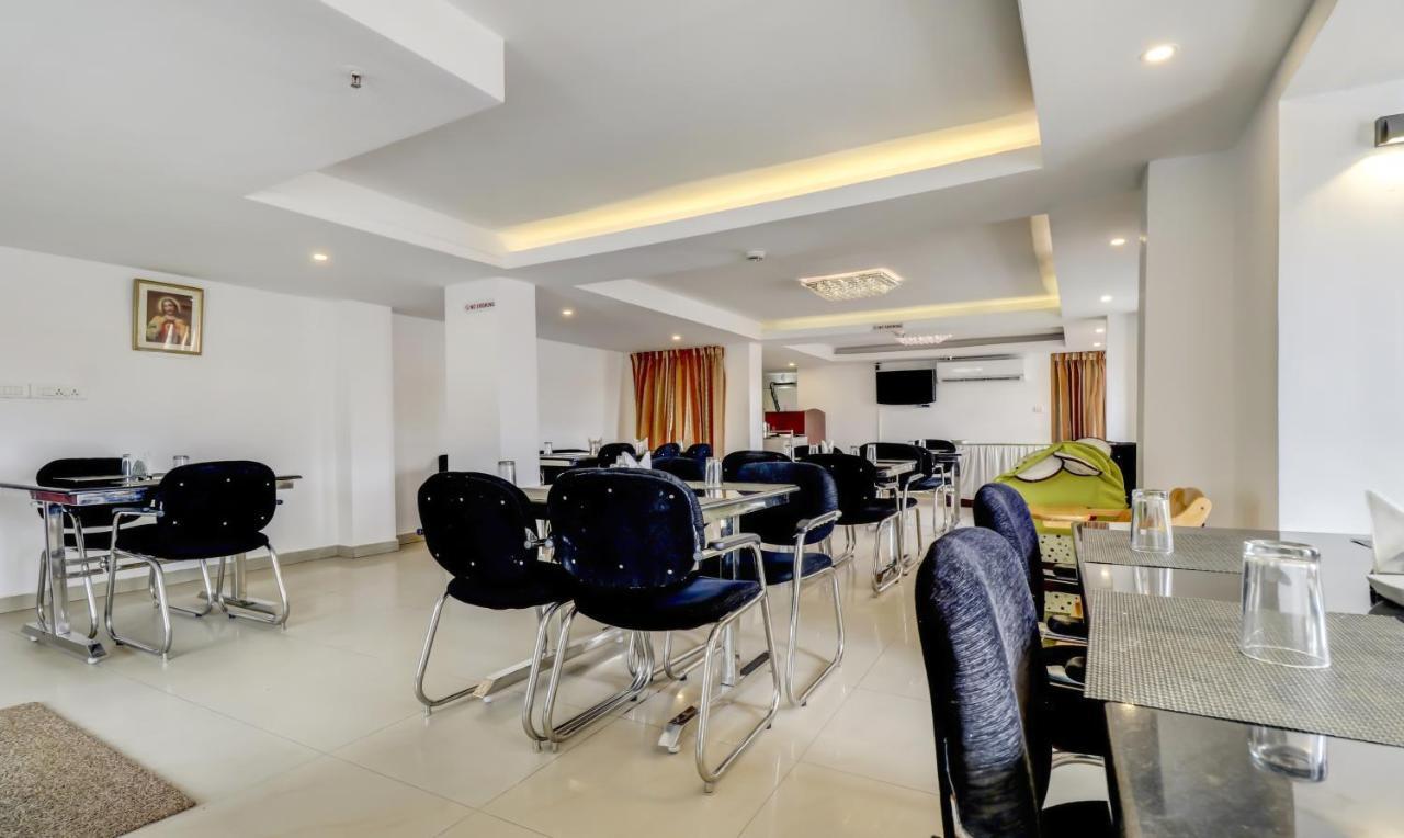 Hotel Luciya Kochi Exterior foto